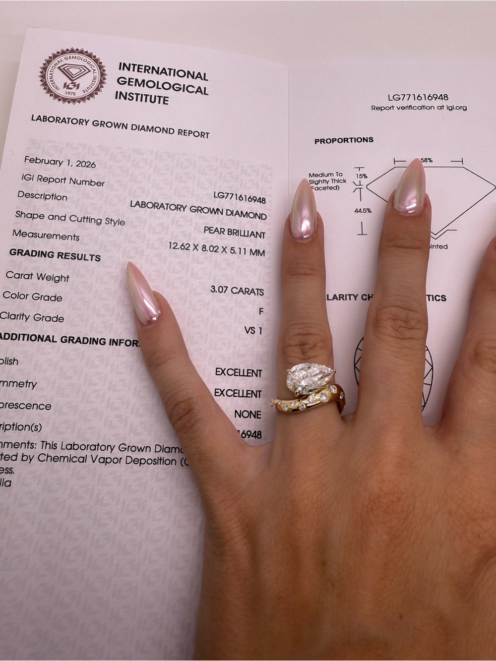 3.07 carat F VS1 pear east west with polka dot band diamond engagement ring - Picture 5 of 12